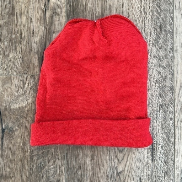 Beefeater London Pom Beanie Toque - Picture 3 of 4